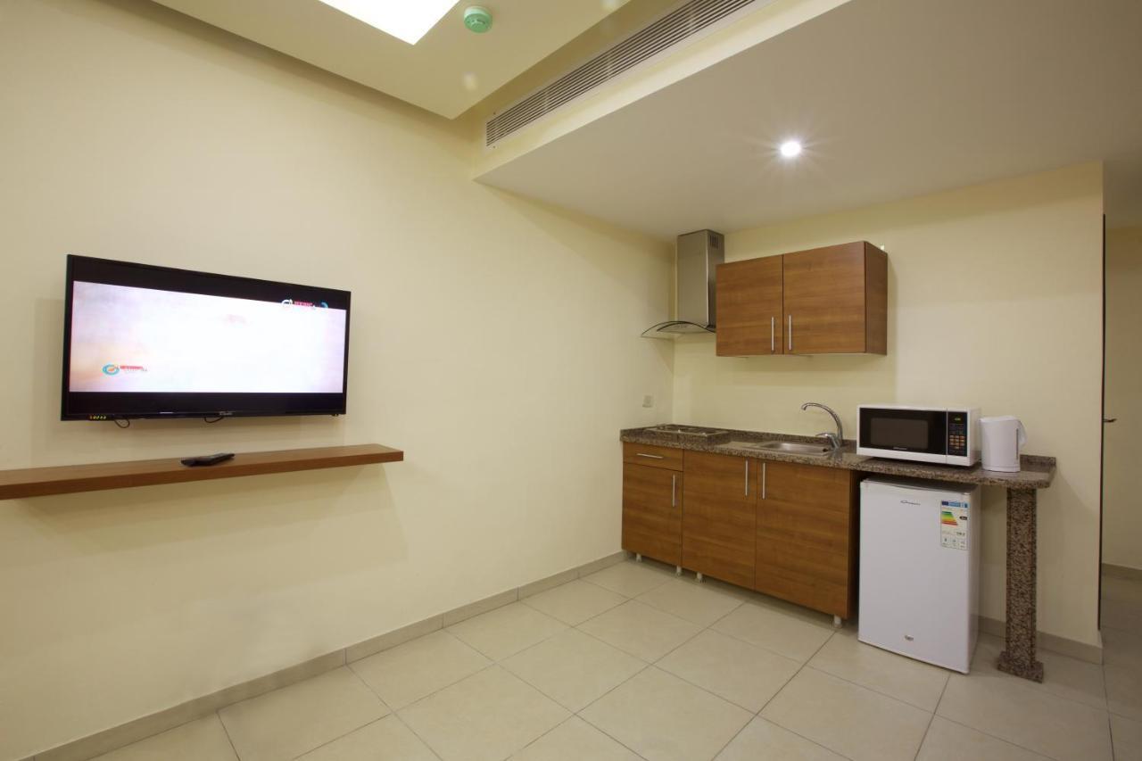 Lujain Hotel فندق النور واللجين Amman Extérieur photo