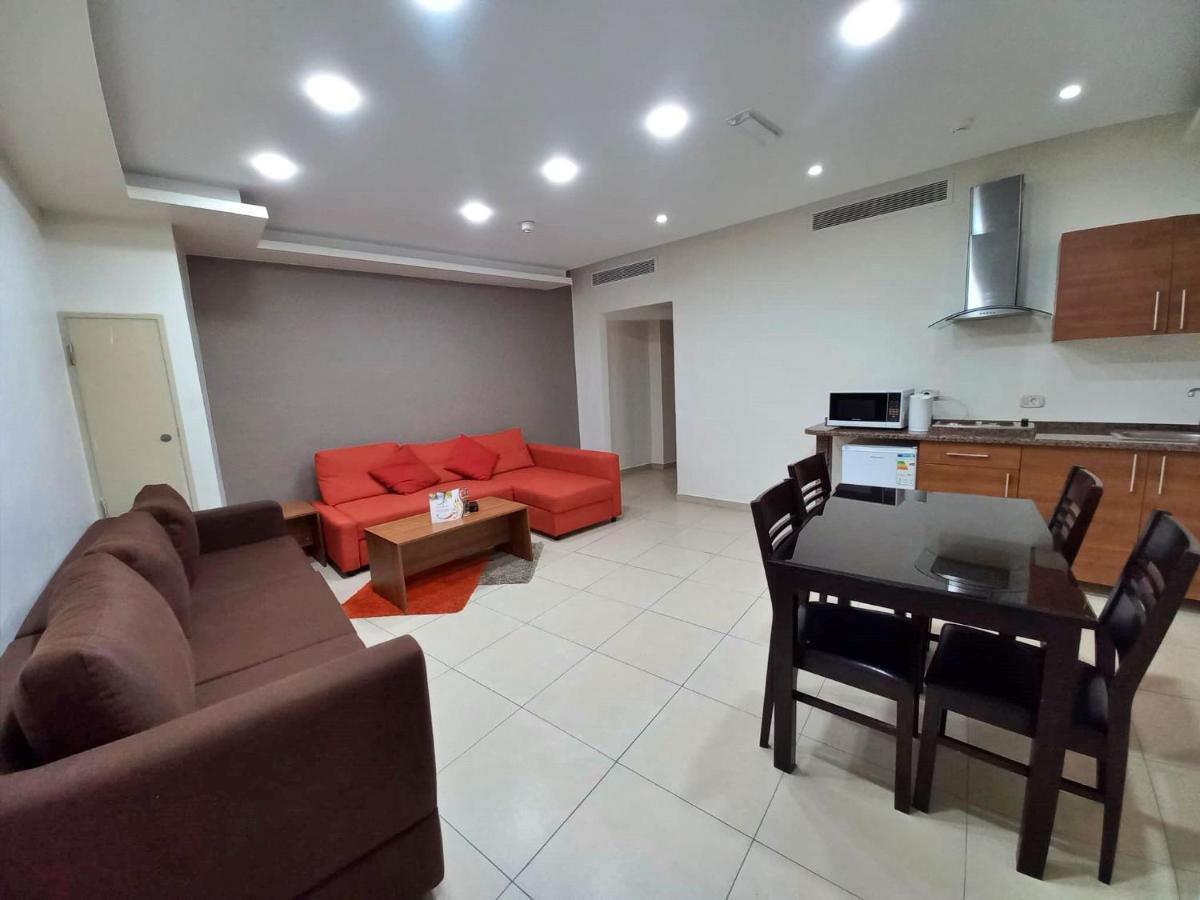 Lujain Hotel فندق النور واللجين Amman Extérieur photo