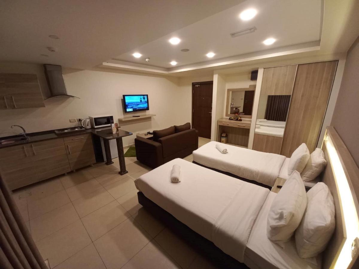 Lujain Hotel فندق النور واللجين Amman Extérieur photo