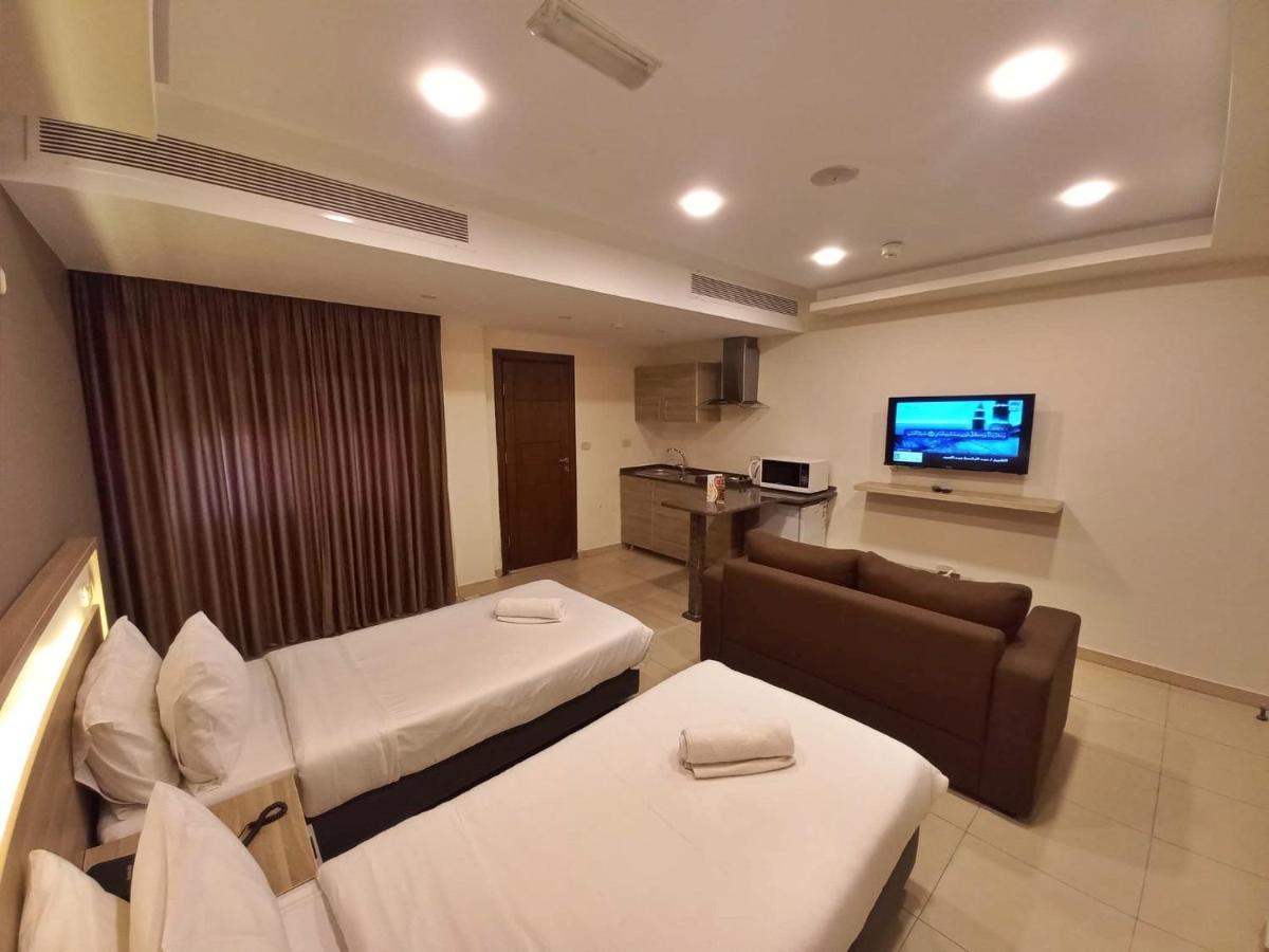Lujain Hotel فندق النور واللجين Amman Extérieur photo
