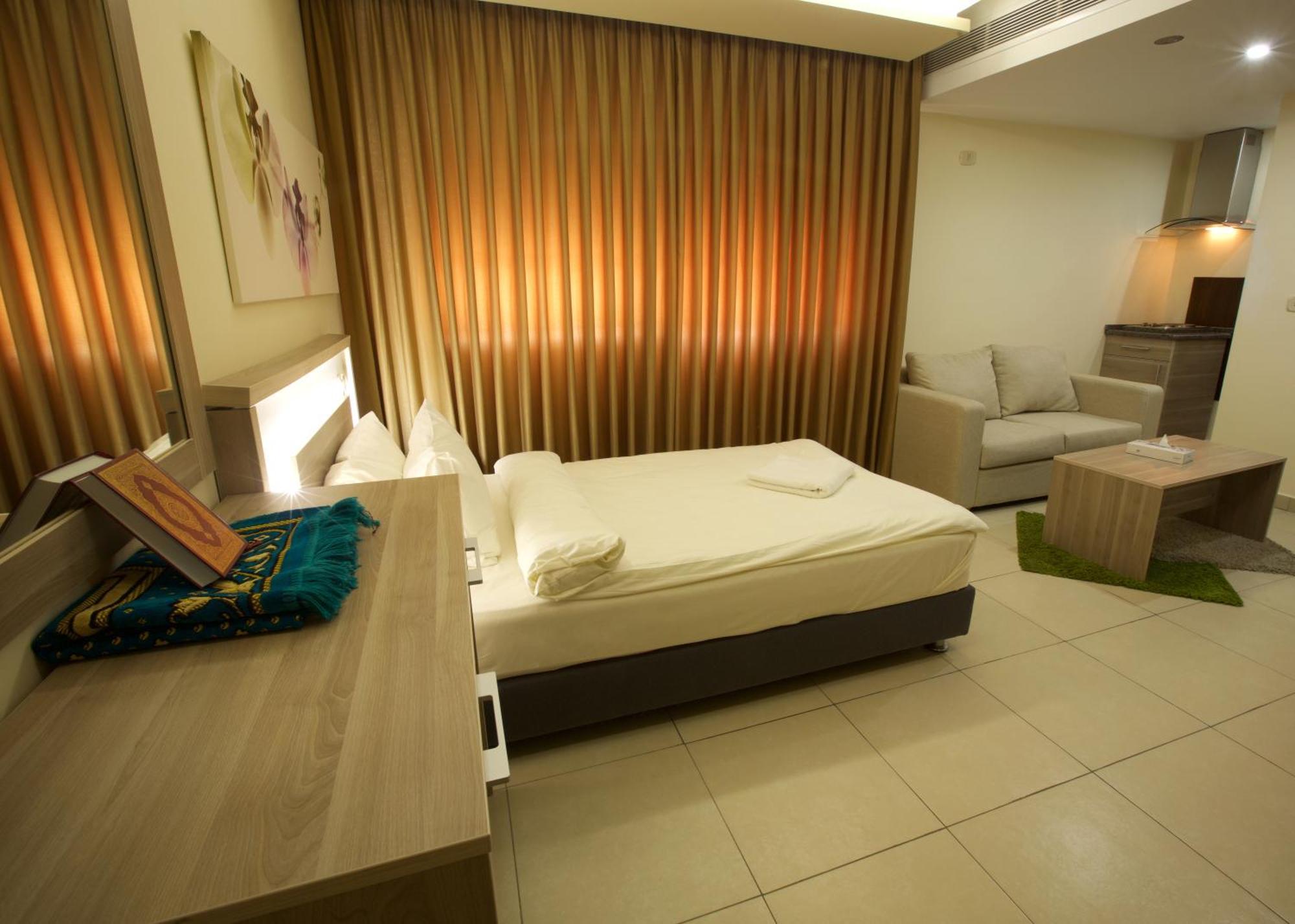 Lujain Hotel فندق النور واللجين Amman Extérieur photo